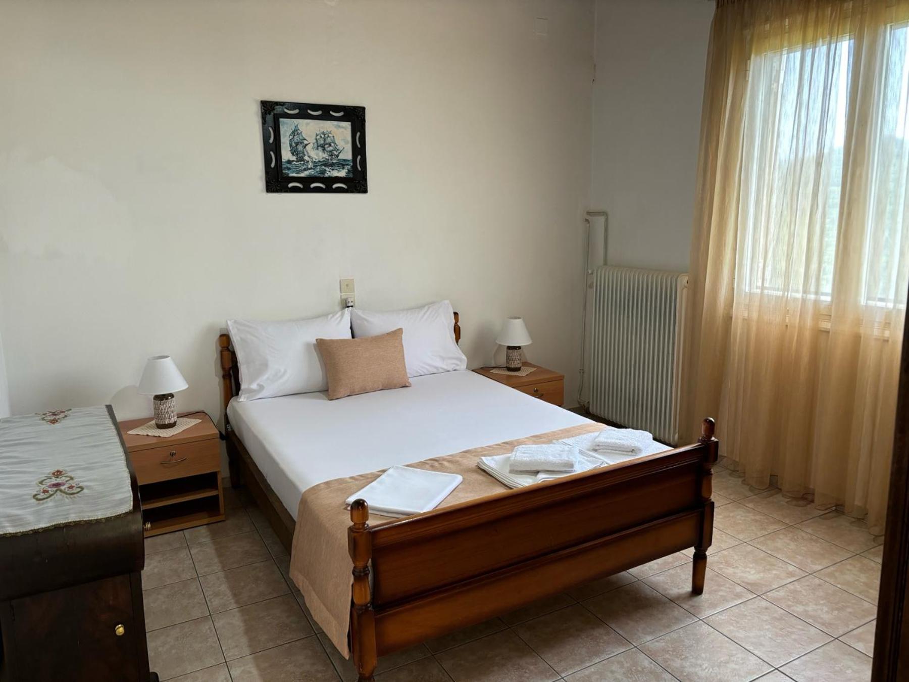 Georgaras Accommodation Platanoussa エクステリア 写真